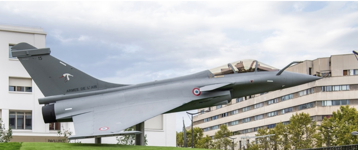 #266/ Ministère des Armées, par Samuel Vandermeer